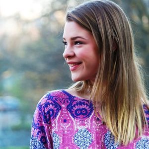 Meet your Posher, Caroline